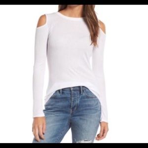 NWT Treasure and Bond Cold Shoulder top